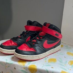 Nike Kids Red and Black Sneakers